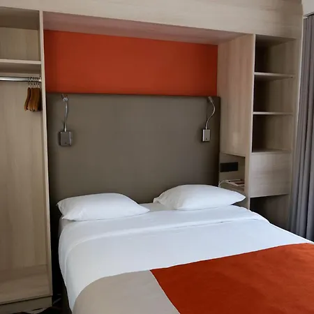 Eden Hotel 3*